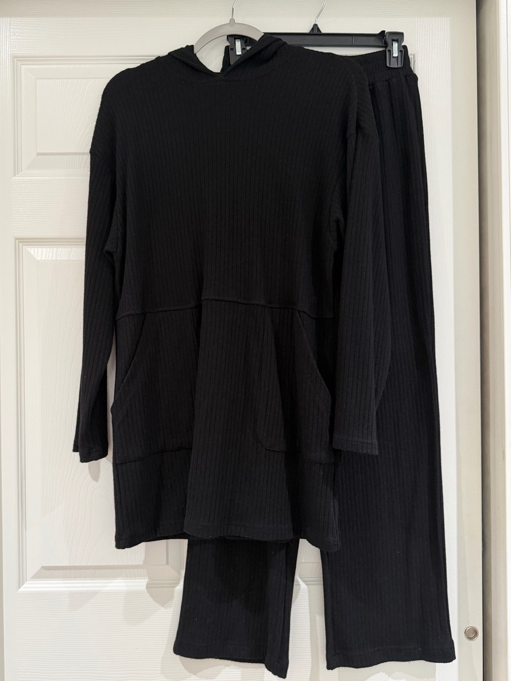 Fares Relaxed Fit Knit Hoodie and Pants Set Size XS